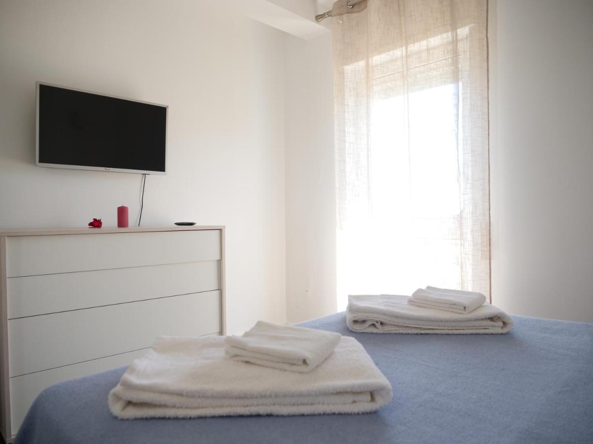 Cozy Apartment With Sea View Over Meia Praia ลากอส ภายนอก รูปภาพ
