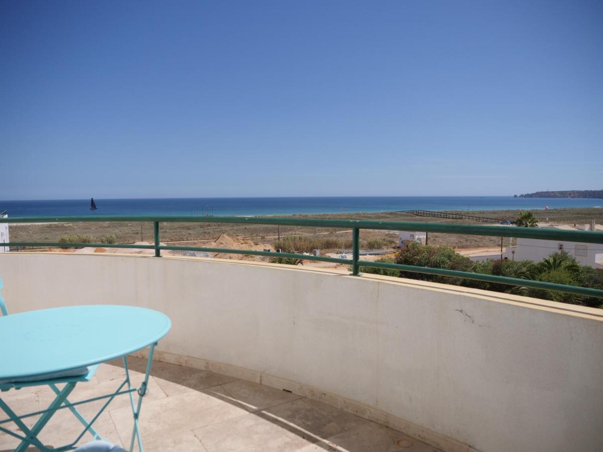 Cozy Apartment With Sea View Over Meia Praia ลากอส ภายนอก รูปภาพ
