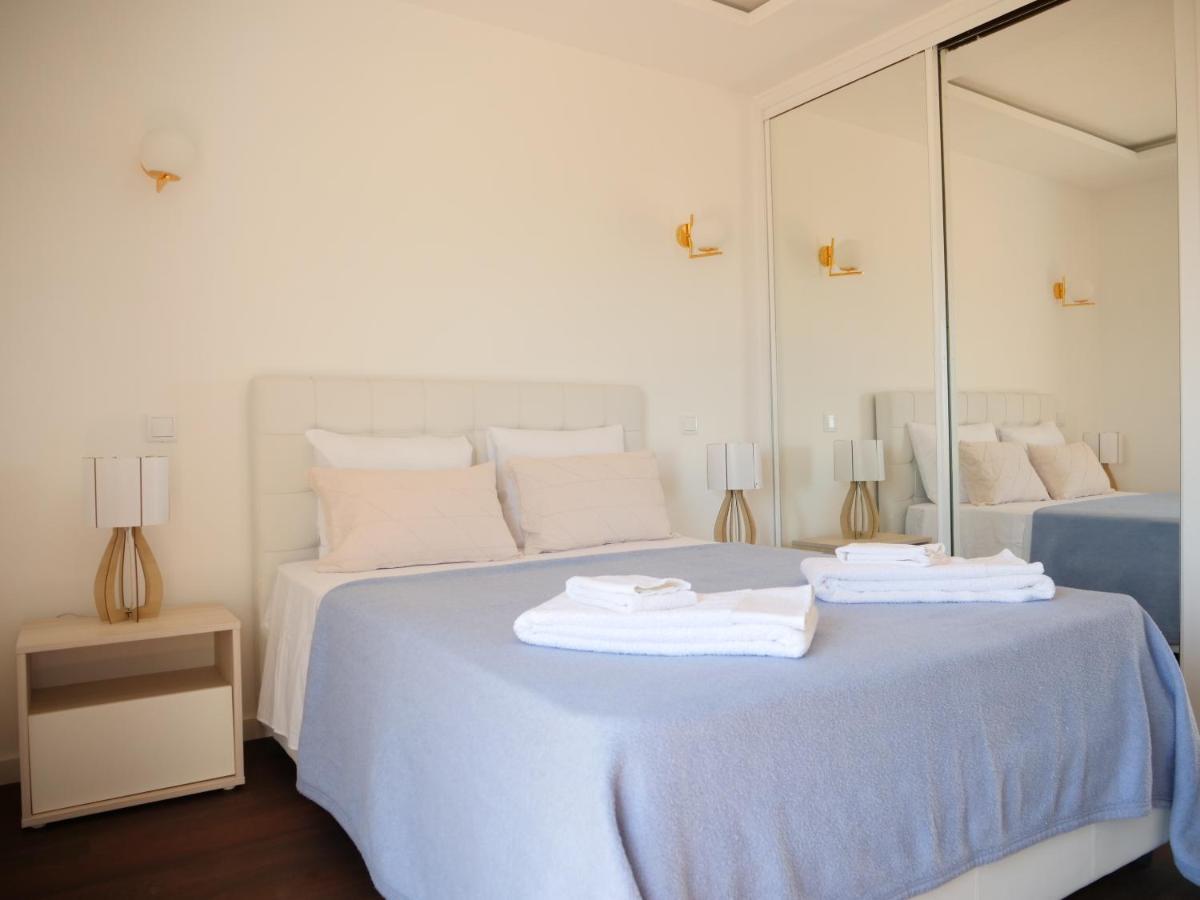 Cozy Apartment With Sea View Over Meia Praia ลากอส ภายนอก รูปภาพ