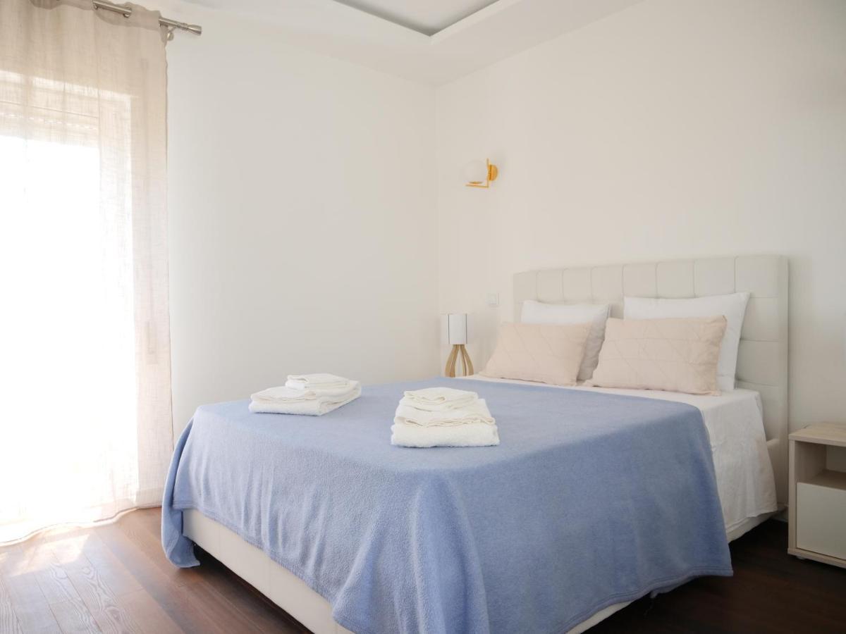 Cozy Apartment With Sea View Over Meia Praia ลากอส ภายนอก รูปภาพ